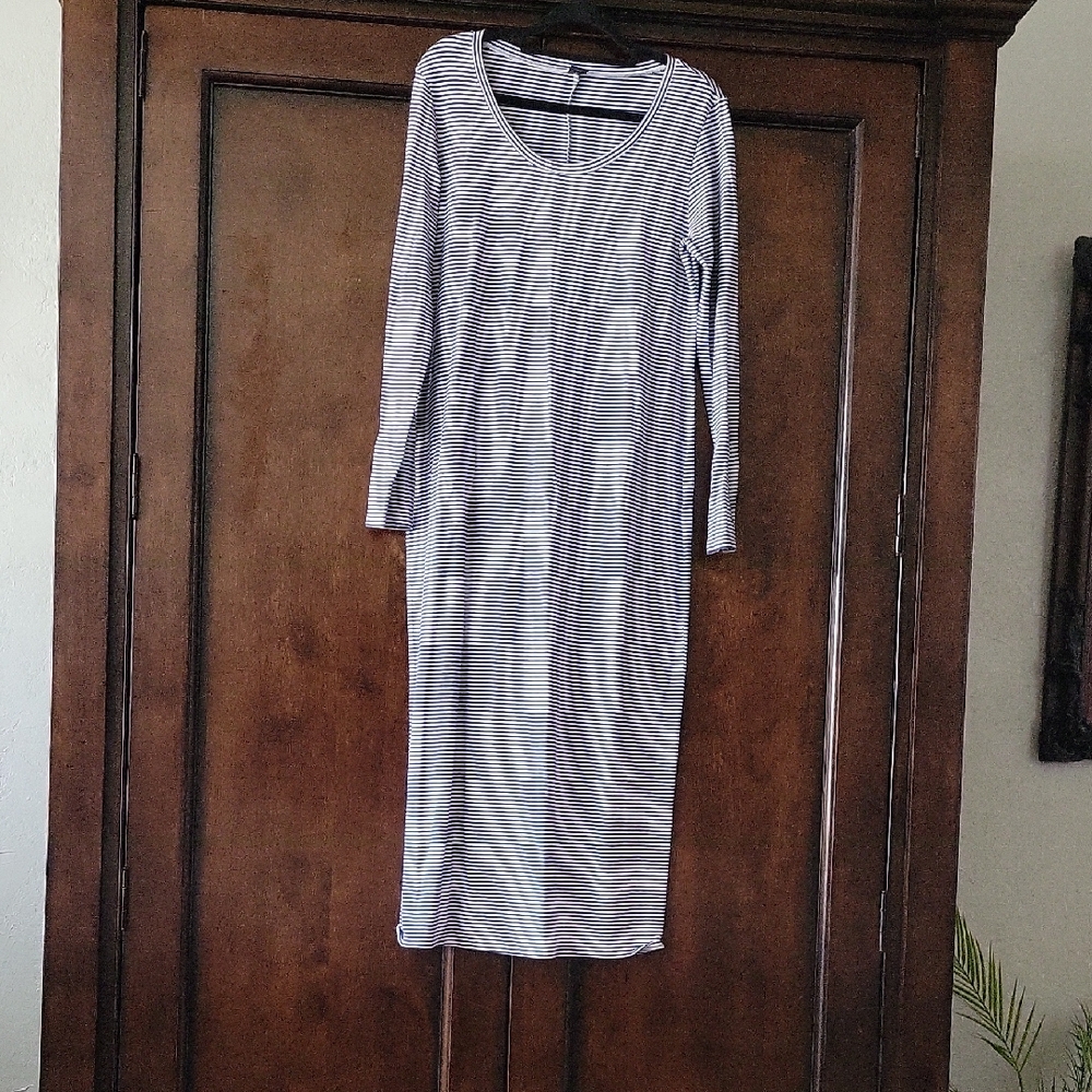 Peruvian Connection Navy and White Striped Long Sleeve Midi Dress